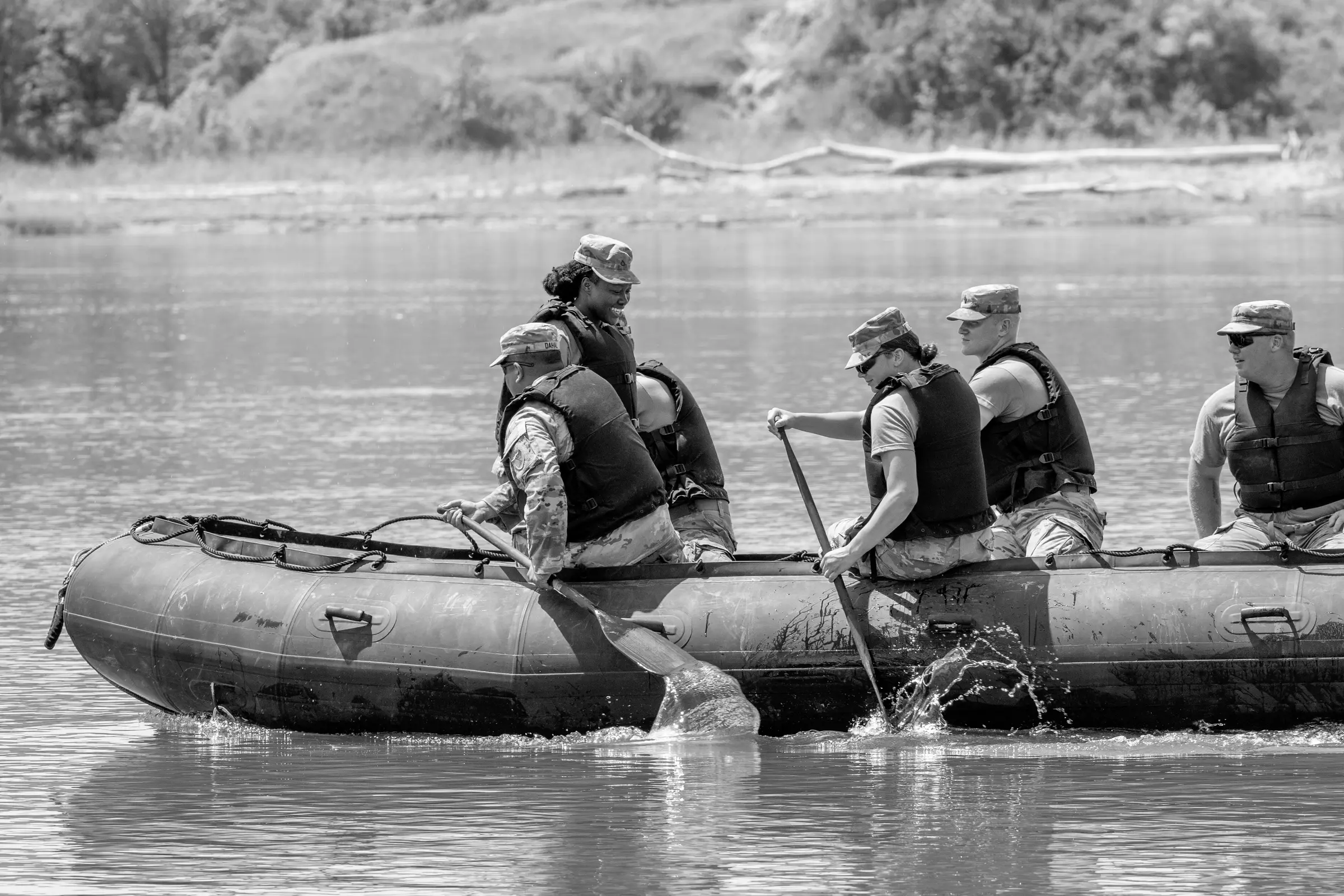 Your State Army National Guard Soldiers training together on the water